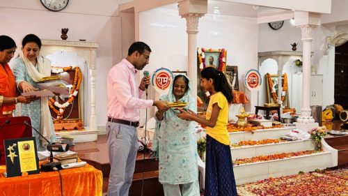 Certificate distribution during Bal Shivir 2025